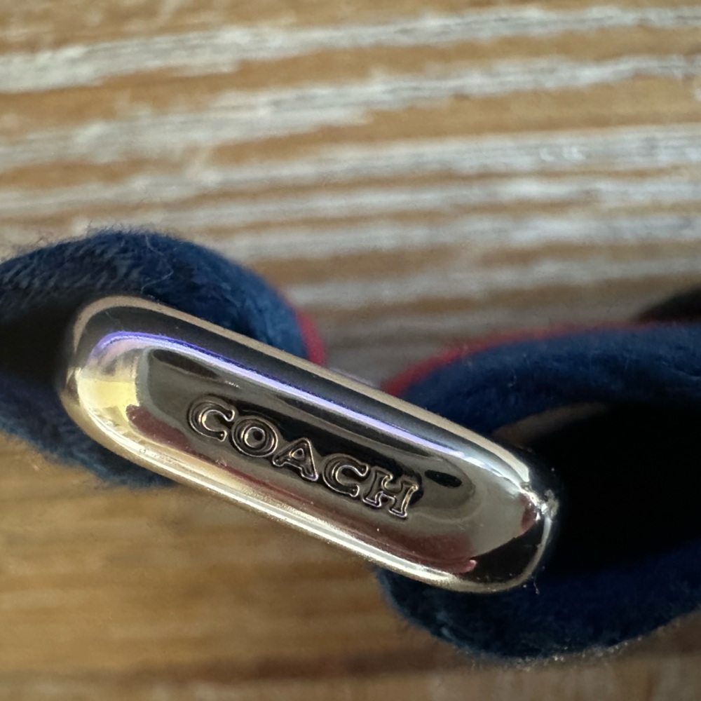 Authentic Coach adjustable crossbody strap 
Never used